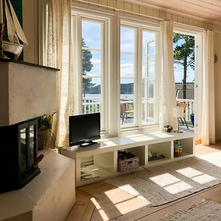 Semesterbostad With Sea View Near Risor