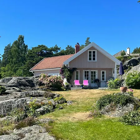 Semesterbostad With Sea View Near Risor *