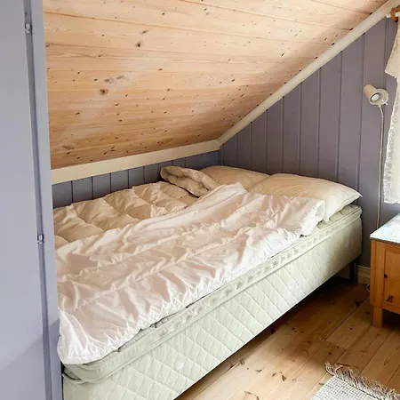 With Sea View Near Risor Semesterbostad